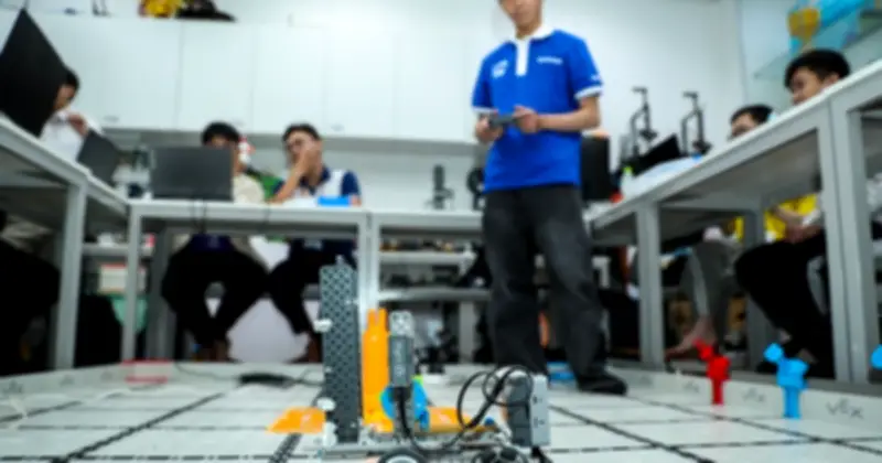 AI Làm Biến Đổi Cấu Trúc Nghề Nghiệp và Thị Trường Việc Làm Toàn Cầu