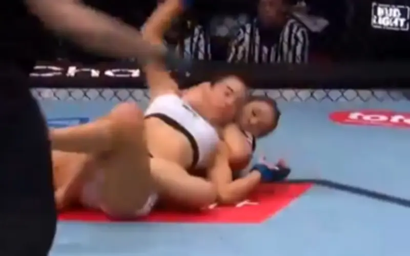Alexa Grasso Gây Sốc Với Chiến Thắng Siết Cổ Trong Hiệp Đầu Tại UFC Seattle