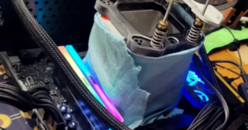 AMD Ryzen 9 9950X3D Phá Kỷ Lục Thế Giới PCMark 10 Express Cùng Bo Mạch Chủ ASRock