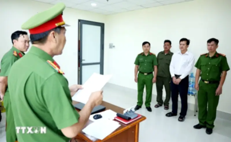 An Giang khởi tố 3 bị can trong vụ mua bán hóa đơn trái phép