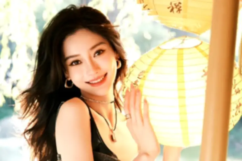 Angelababy 37 tuổi: Nhan sắc lão hóa ngược, hẹn hò với bạn trai mới