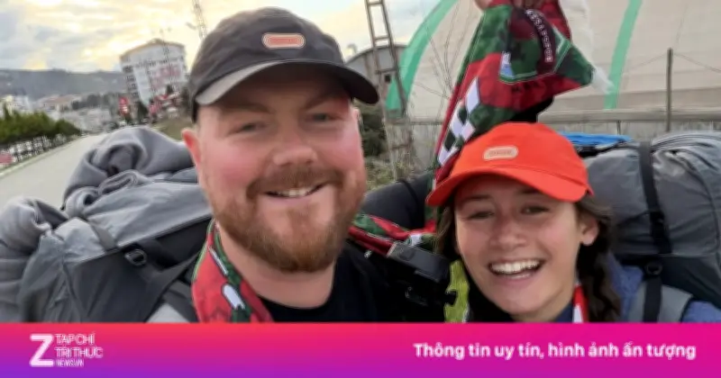 Anh Tây tạm dừng đi bộ từ Anh đến Việt Nam để trao 1,6 tỷ đồng hỗ trợ Đắk Lắk