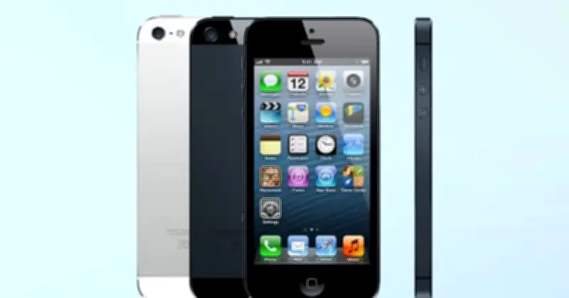 Apple chính thức khai tử cổng Lightning trên iPhone, kỷ nguyên USB-C bắt đầu