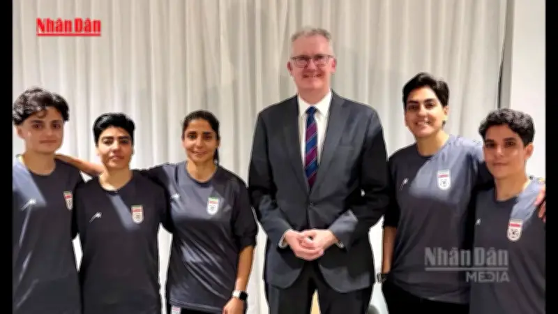 Australia Cấp Tị Nạn Cho 5 Nữ Cầu Thủ Iran Sau Khi Họ Từ Chối Trở Về Nước