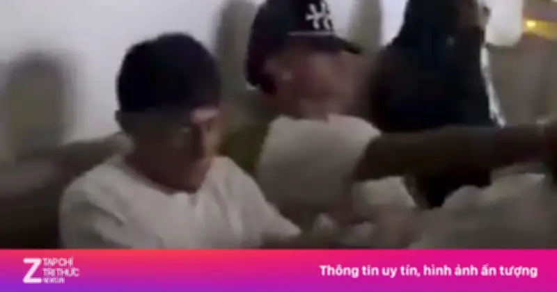 Bê bối video nhạy cảm: Hai cầu thủ Sporting Cristal bị loại ngay lập tức