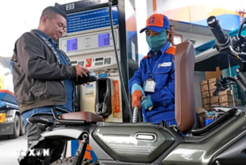 Bộ Chính trị kết luận về đảm bảo nguồn cung giá nhiên liệu ổn định trong tình hình mới