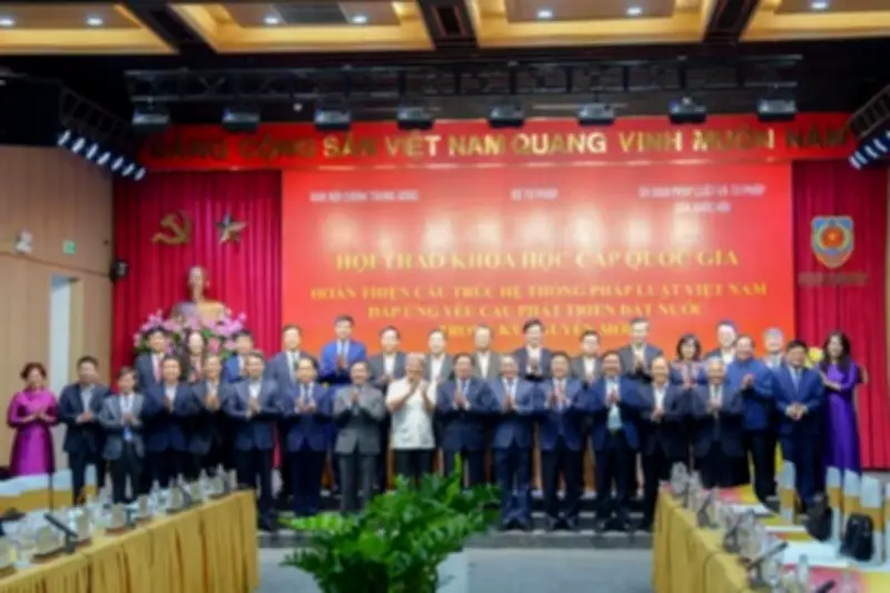 Bộ Chính trị thông qua đề án hoàn thiện cấu trúc pháp luật, thúc đẩy tăng trưởng kinh tế trên 10%