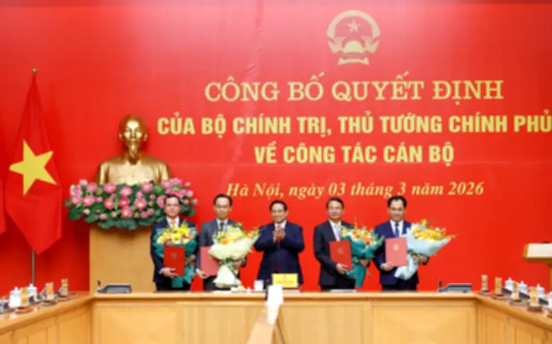 Bộ Chính trị và Thủ tướng điều động, bổ nhiệm loạt lãnh đạo chủ chốt