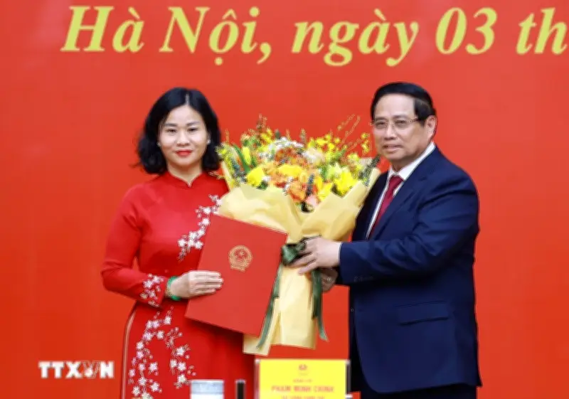 Bộ Chính trị và Thủ tướng trao quyết định nhân sự quan trọng