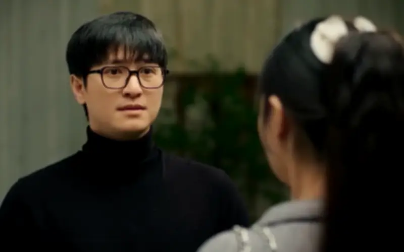 Bị cấm cản yêu đương, thiếu gia bỏ nhà để níu kéo bạn gái