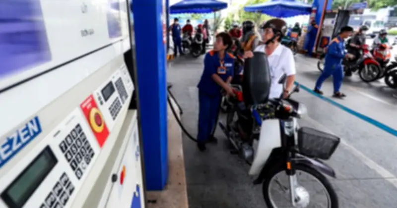 Bộ Công thương chỉ đạo ứng phó xăng dầu, giá dầu thế giới có thể vượt 100 USD/thùng