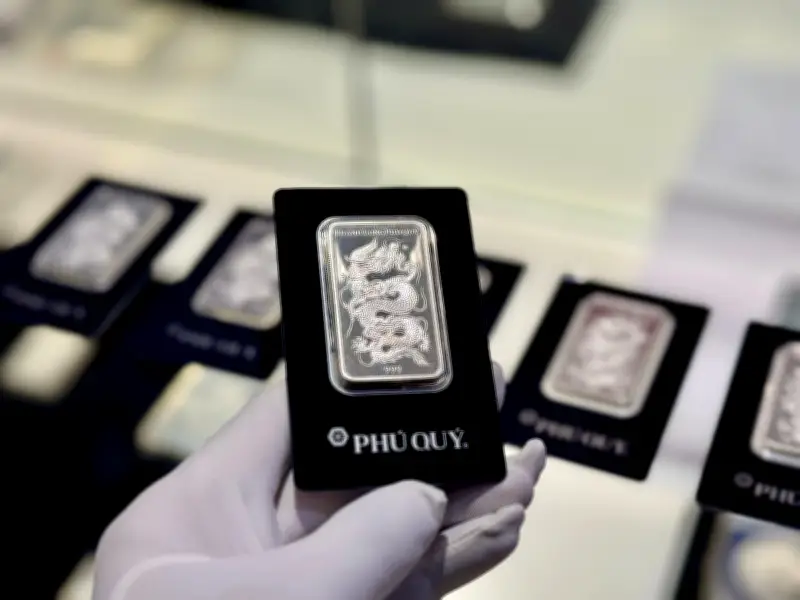 Bộ Công Thương thúc đẩy niêm yết bạc trên Sở Giao dịch Hàng hóa Việt Nam