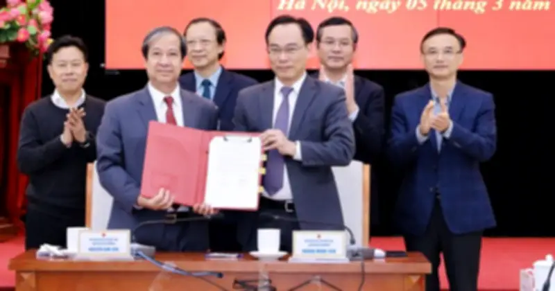 Bộ GD-ĐT Bàn Giao Nhiệm Vụ: Quyền Bộ Trưởng Hoàng Minh Sơn Kế Thừa Di Sản Nguyễn Kim Sơn