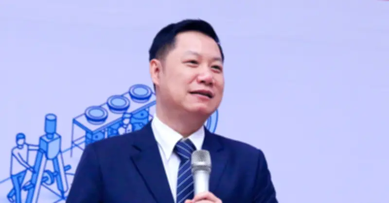 Bộ GD&ĐT giải đáp lo lắng môn thi tốt nghiệp không trùng với tổ hợp xét tuyển