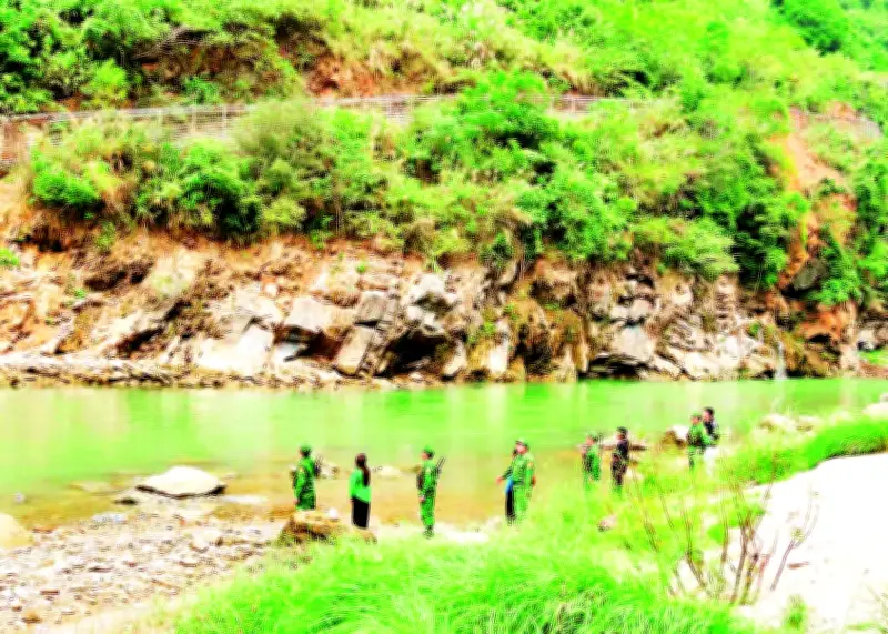 Bộ đội biên phòng Si Ma Cai: Điểm tựa vững chắc cho trẻ em và người dân vùng biên