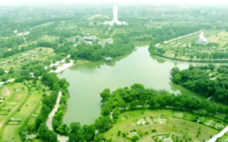 Bí Quyết Chọn Vị Trí Mộ Hợp Tuổi Theo Phong Thủy Để An Yên Cho Người Đã Khuất