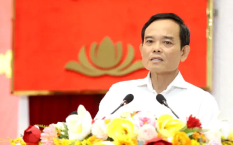 Bí thư Trần Lưu Quang tiếp xúc cử tri, nhấn mạnh chính quyền gần dân và phát triển đô thị