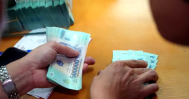 Bộ Tài chính đề xuất hai phương án giảm trừ thuế thu nhập cá nhân cho chi phí y tế và giáo dục