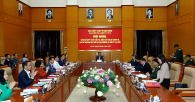 Bộ trưởng Quốc phòng làm trưởng đoàn kiểm tra Ban Thường vụ Tỉnh ủy Lai Châu