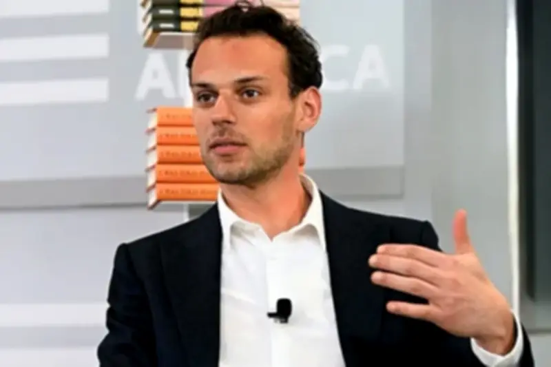 Bộ trưởng Văn phòng Nội các nói các anh tuyên bố từ chức