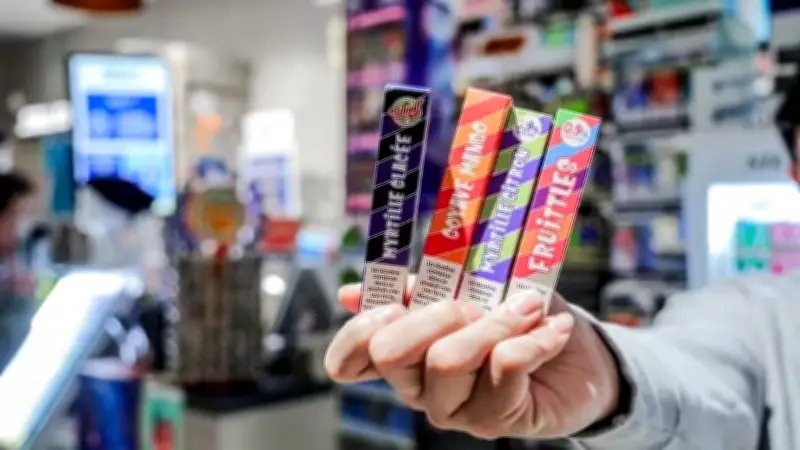 Bộ trưởng Y tế Bỉ kêu gọi EU siết chặt quy định thuốc lá điện tử