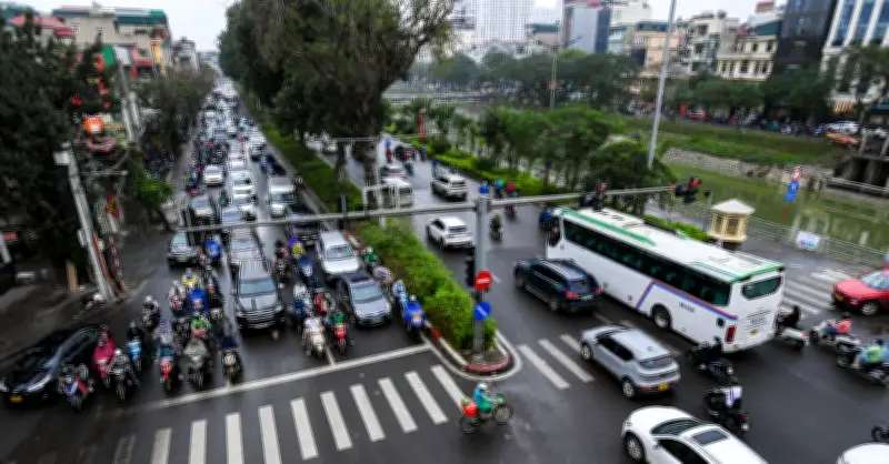 Bộ Xây dựng lý giải đề xuất giải thể Ủy ban An toàn giao thông Quốc gia