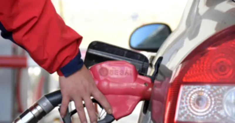 Ba kịch bản giá đắt thị trường tài chính toàn cầu đứng trước cơn sóng lớn