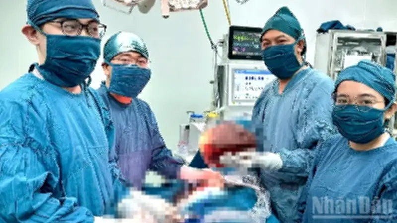 Bóc Tách Thành Công Khối U Diệp Thể Tuyến Vú Kích Thước Lớn, Mở Ra Cơ Hội Phục Hồi