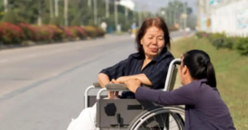 Bài học tài chính từ người phụ nữ 72 tuổi: Có 3 căn nhà vẫn bị động khi cần tiền chữa bệnh