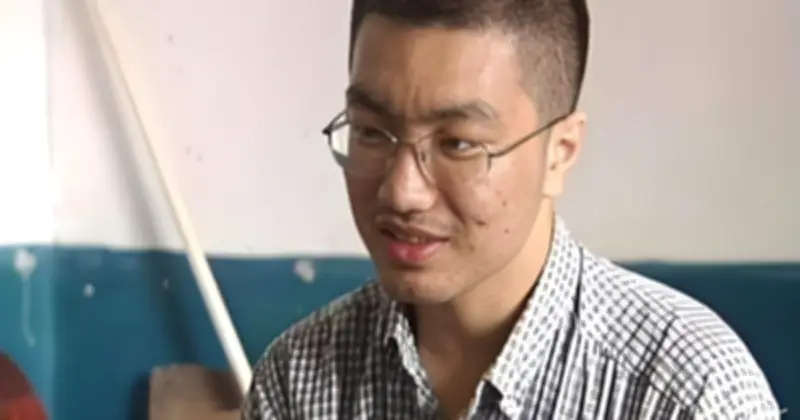 Bi kịch thần đồng Vương Tư Hàm: Ánh hào quang sớm và khoảng trống tâm hồn