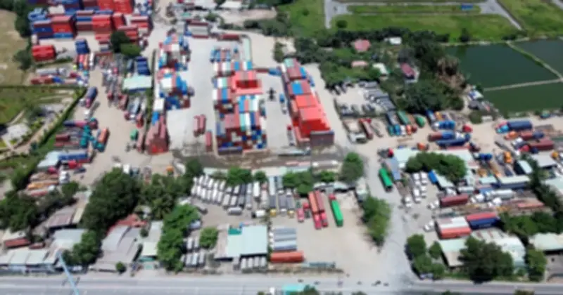 Bãi xe tự phát Võ Chí Công vẫn hoạt động sau kiểm tra, dư luận bức xúc về hiệu lực xử lý