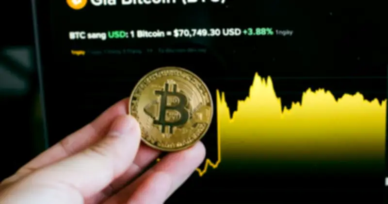 Bitcoin tăng gần 4% lên 70.749 USD sau động thái của ông Trump với Iran