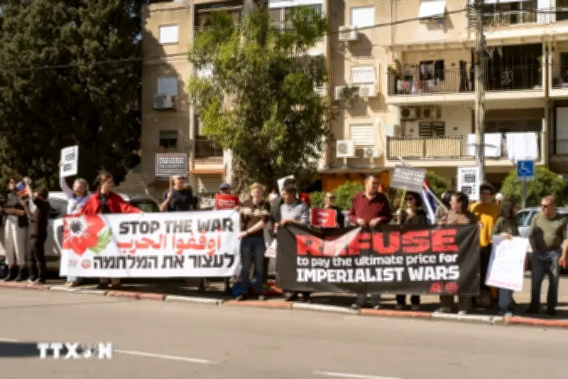 Biểu tình toàn cầu phản đối Mỹ, Israel leo thang xung đột với Iran