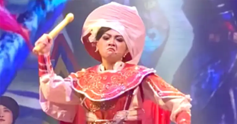 Bùm Bum Gây Tranh Cãi Khi Diễn 'Tiếng Trống Mê Linh' Không Phép Trong Show Tự Tình Phương Nam