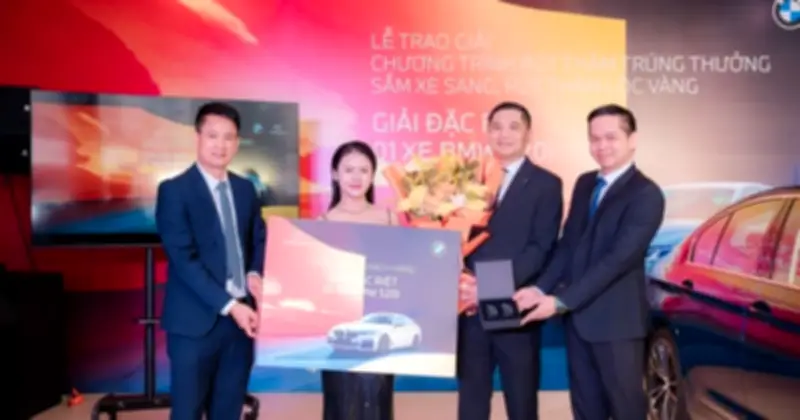 BMW Trao Giải Đặc Biệt Xe Sang Trị Giá 2 Tỷ Đồng Trong Chương Trình Tri Ân Khách Hàng