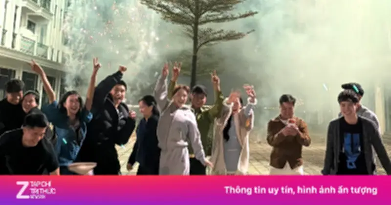 Bạn trai Hòa Minzy xuất hiện trong hội bạn thân với Văn Toàn, Văn Hậu từ trước khi công khai