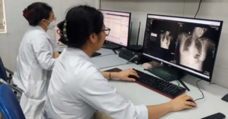Bệnh viện Hà Nội ứng dụng AI phát hiện sớm ung thư, đột quỵ