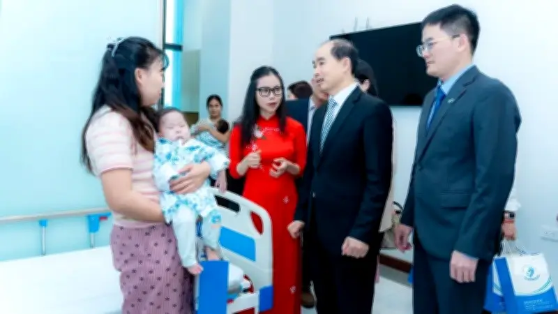 Bệnh viện Nhi Hà Nội khai trương Trung tâm điều trị khe hở môi-vòm miệng toàn diện