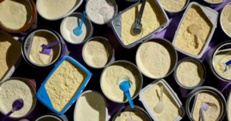 Báo cáo Mỹ: Sữa công thức nhiễm thạch tín, chì và hóa chất vĩnh cửu PFAS