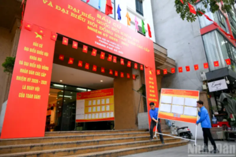 Bảo hiểm Xã hội Việt Nam đẩy mạnh phục vụ người dân trong mùa bầu cử quan trọng