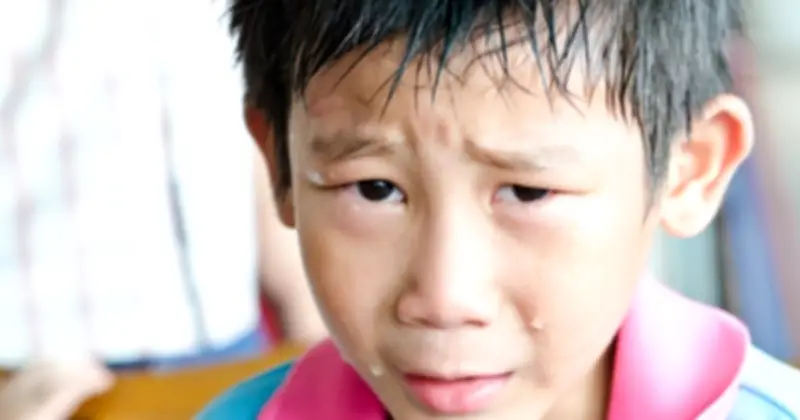 Bạo Lực Ngôn Từ: Vết Thương Vô Hình Trong Giáo Dục Gia Đình