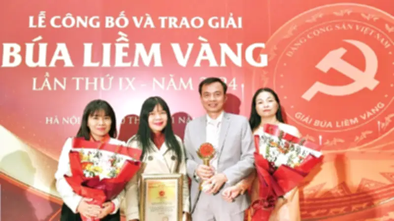 Báo Nhân Dân 75 năm và sự chuyển mình của phóng viên từ 'ngòi bút' đến 'đại sứ' đa năng