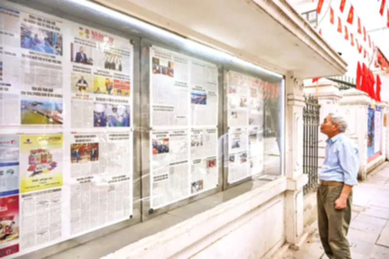 Báo Nhân Dân: Từ bảng tin truyền thống đến không gian tương tác hiện đại bên hồ Hoàn Kiếm