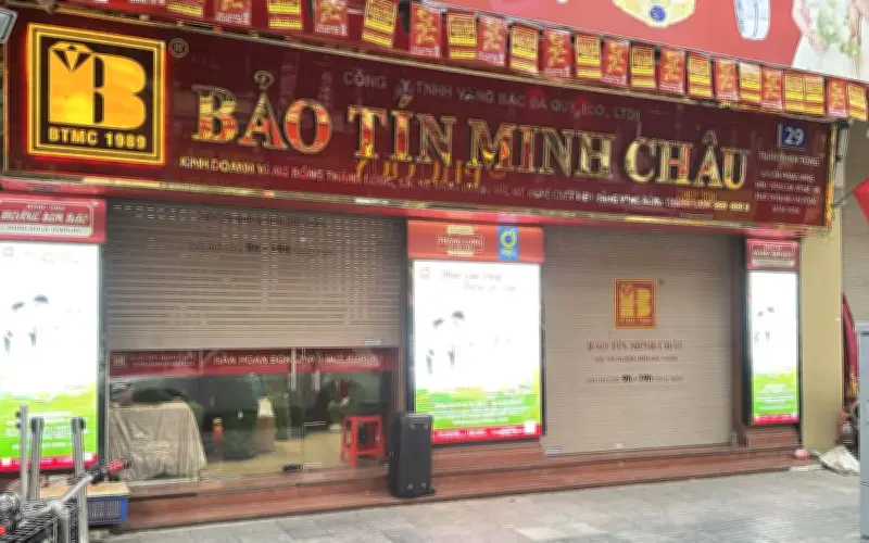 Bảo Tín Minh Châu đóng cửa loạt cửa hàng, thị trường vàng dậy sóng lo ngại