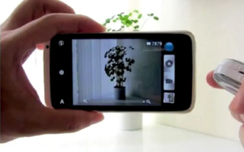 Bảo Vệ Riêng Tư: Cách Phát Hiện Camera Quay Lén Trong Khách Sạn