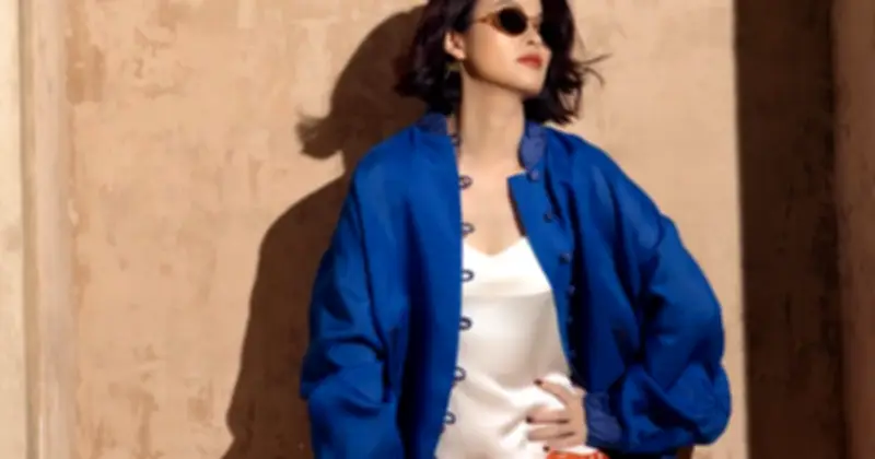 Bomber Lụa Đa Sắc: Xu Hướng Street-Chic Nổi Bật Mùa Xuân Hè 2026