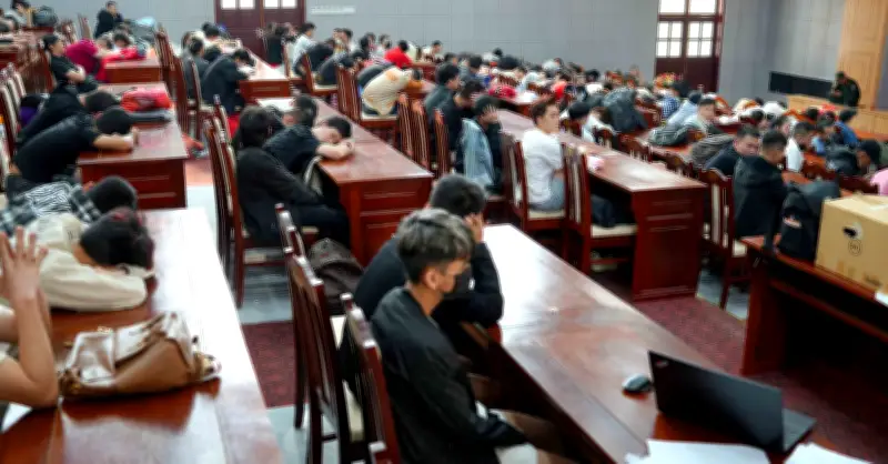 Bắt 343 đối tượng trở về từ Campuchia liên quan đến lừa đảo trực tuyến