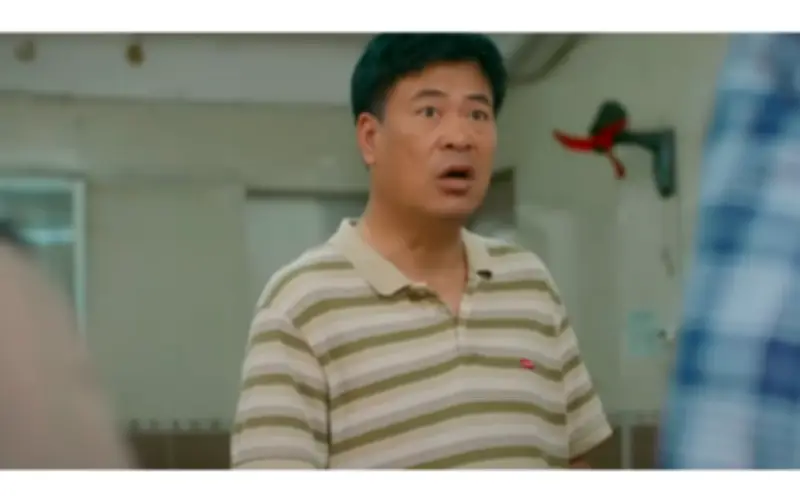 Bất Ngờ: Chủ Quán Phở Phát Hiện Mình Là Bố Đẻ Của Nhân Viên