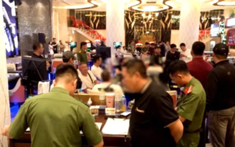 Bắt Quả Tang 13 Người Nước Ngoài Đánh Bạc Trong Tầng Hầm Khách Sạn 5 Sao Nha Trang