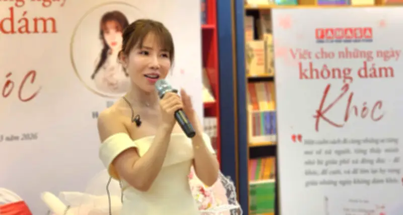 Cô gái Việt xa xứ viết sách về hành trình tự chữa lành nội tâm